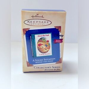 Hallmark Ornament, A sticky Situation, Winnie the Pooh, Collector’s Series #7